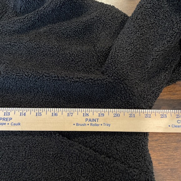 GYMSHARK Woman's Cropped Hoodie Size S Black Pullover Hoodie Borg Athleisure - Picture 9 of 9